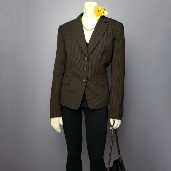 Tahari Blazer Pinstripe Pinstripe 3 Button - Picture 6 of 7